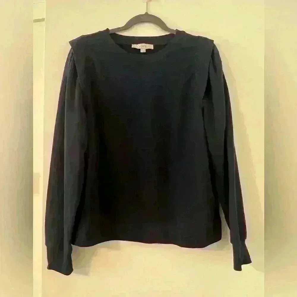 LOFT size large unique sweat shirt in dark blue color. Love the shoulders (AA113
